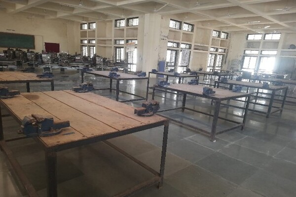 Workshop/Manufacturing Process Laboratory